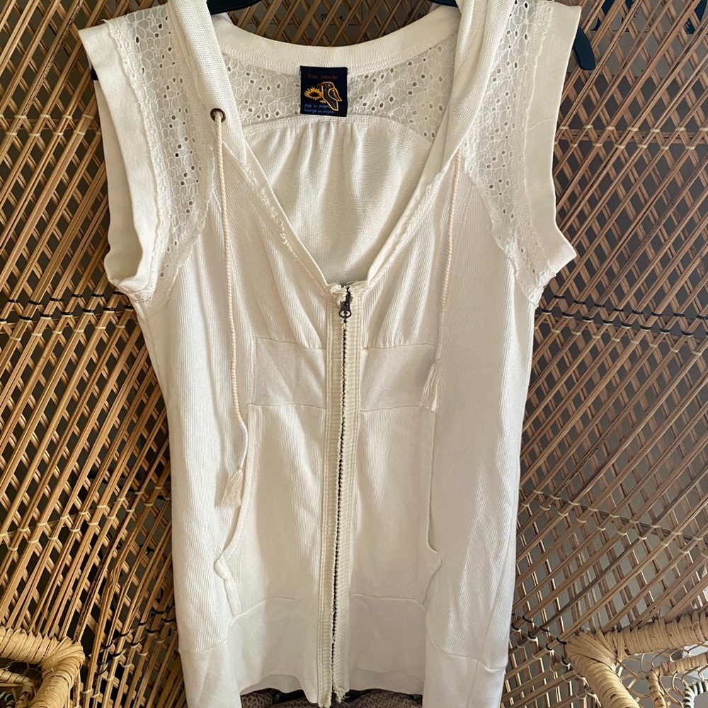 🕊FREE PEOPLE Vest🕊